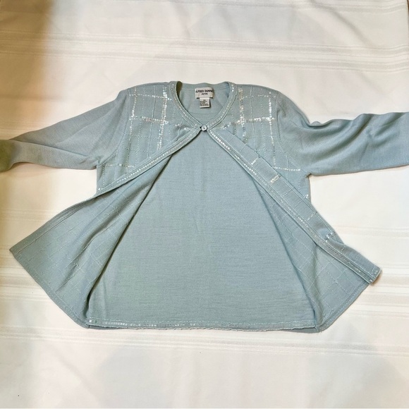 Alfred Dunner Petite Cardigan Embellished‎ Silvery Blue Sz PS EUC - Picture 2 of 10